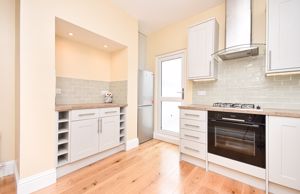 Kitchen- click for photo gallery